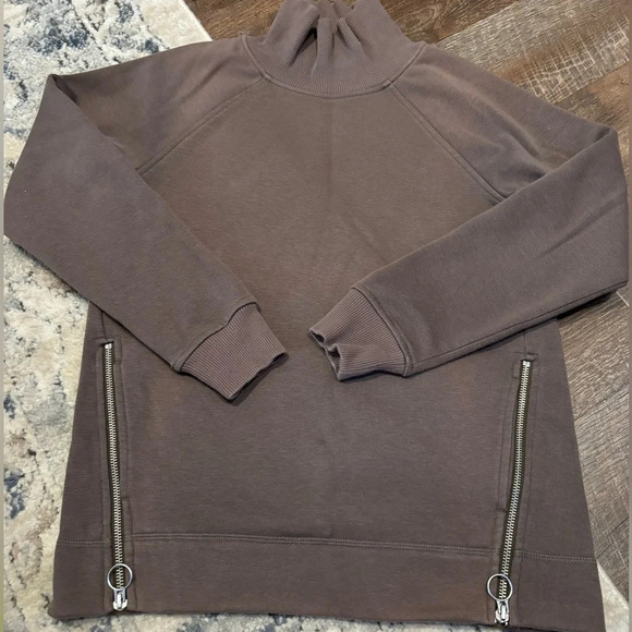 Athleta Tops - ATHLETA Size XXS Brown DOUBLE COZY KARMA Funnel-Neck Sweatshirt Sweater Women’s